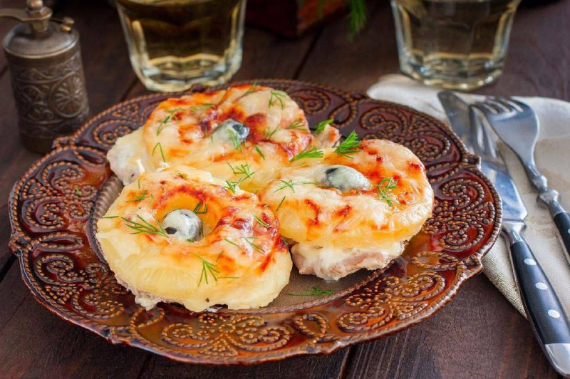 Свинина по-французски