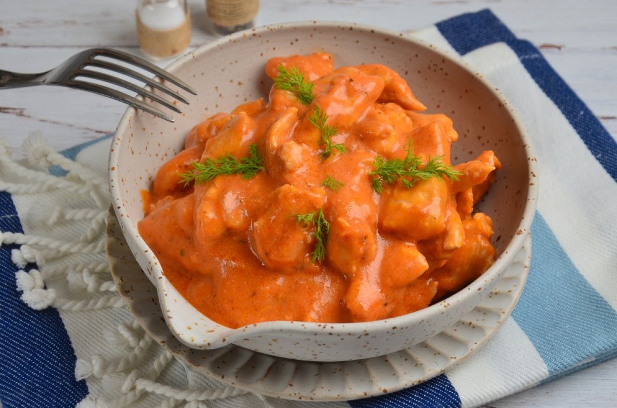 Гуляш із курки