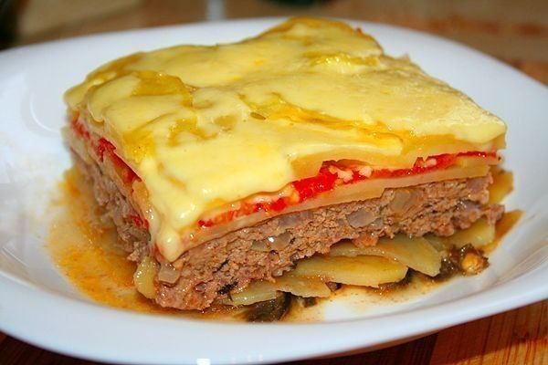 Овочева запіканка з фаршем