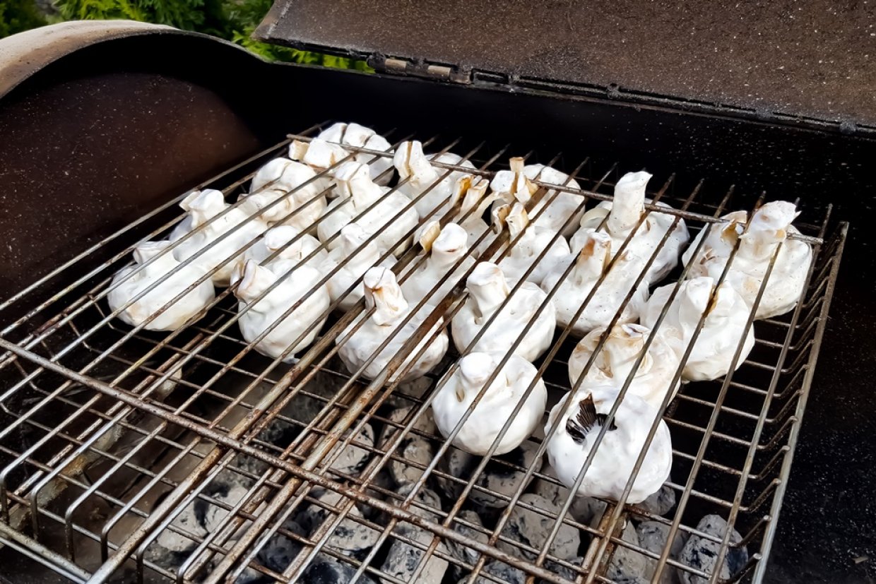 Маринад для печериць на мангалі зі сметаною