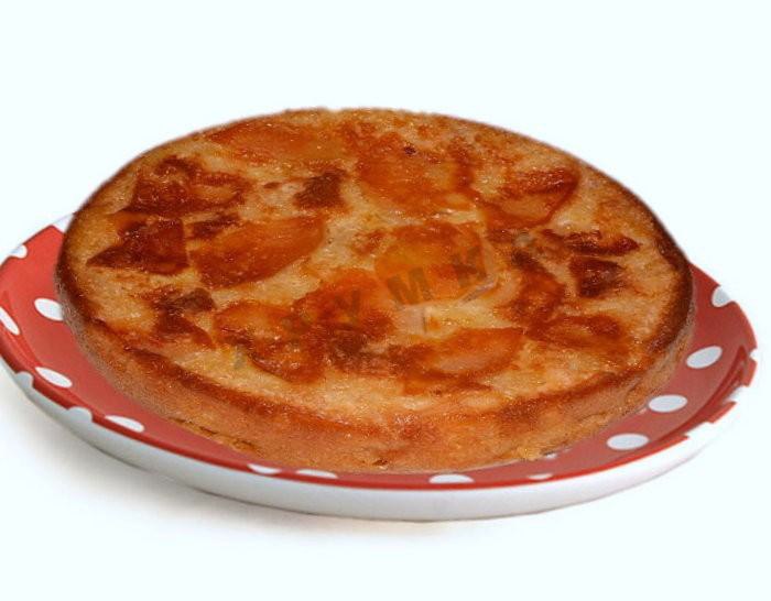Шарлотка пісна в мультиварці