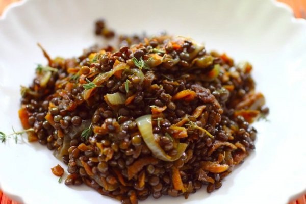 Кисло-солодка сочевиця з овочами