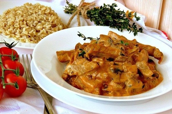 Свинина с грибами