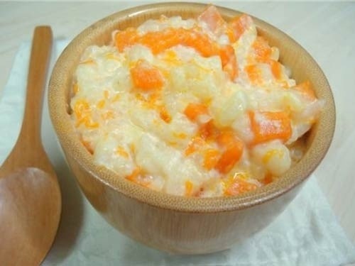 Пшоняна каша з гарбузом та курагою в мультиварці