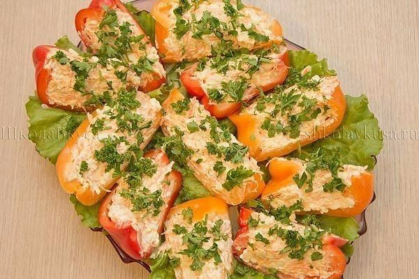 Закуска із солодкого болгарського перцю‎