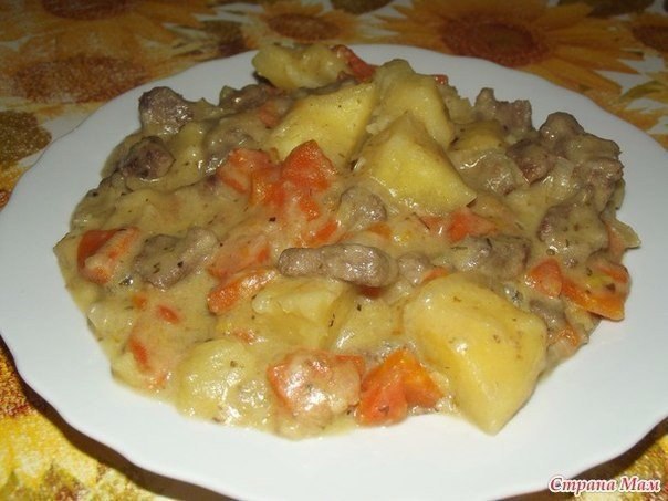 Печеня з печінкою та овочами в мультиварці