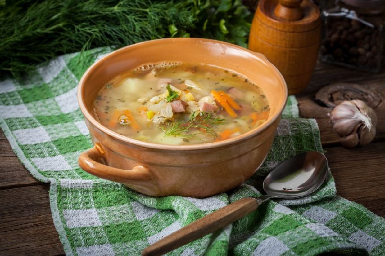 Класичний гороховий суп