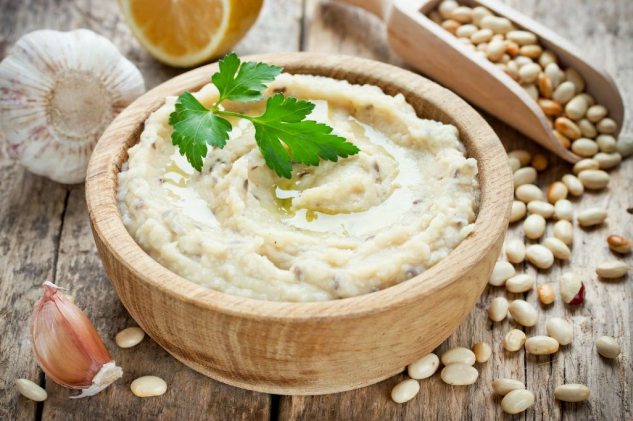 Хумус із квасолі
