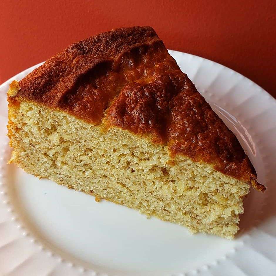 Банановый кекс в мультиварке с кусочками шоколада