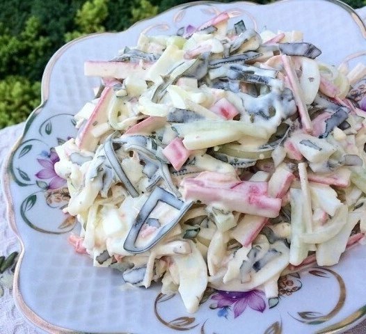 Салат із морської капусти