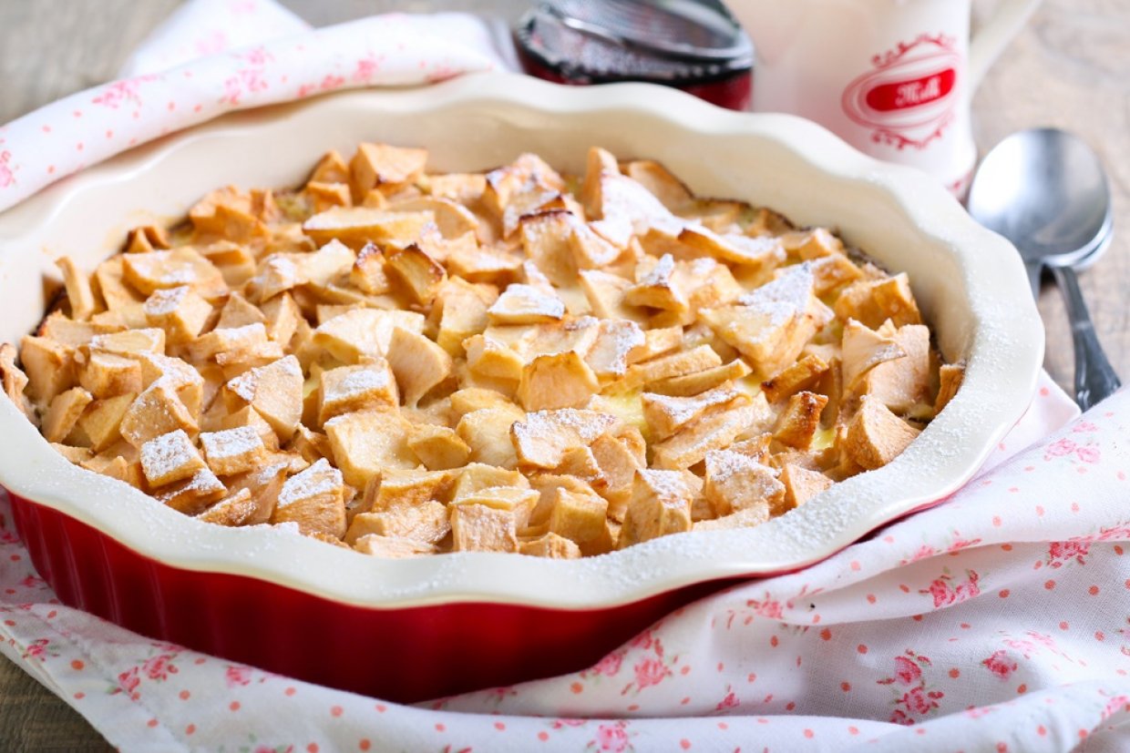 Яблучний пудинг