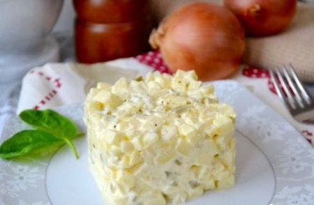Цибулевий салат по-польськи
