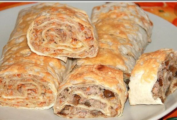 Лаваш із м’ясом