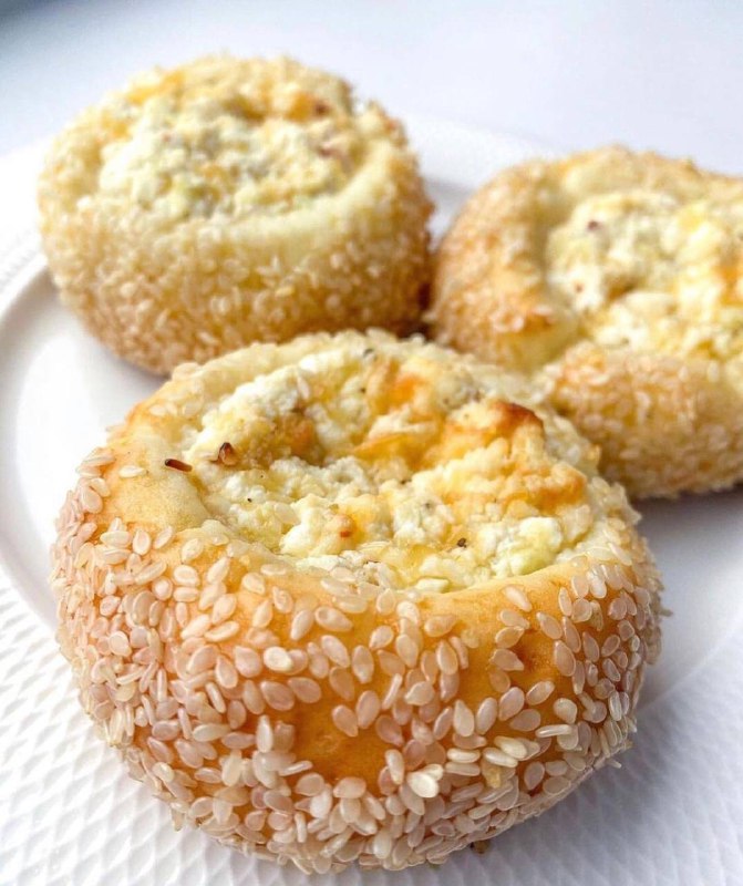 Сирно-часникові булочки