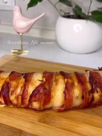 М’ясний рулет у беконі