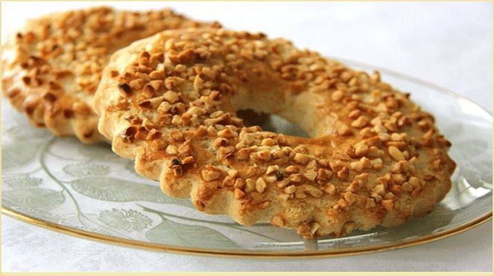 Пісочне кільце з арахісом