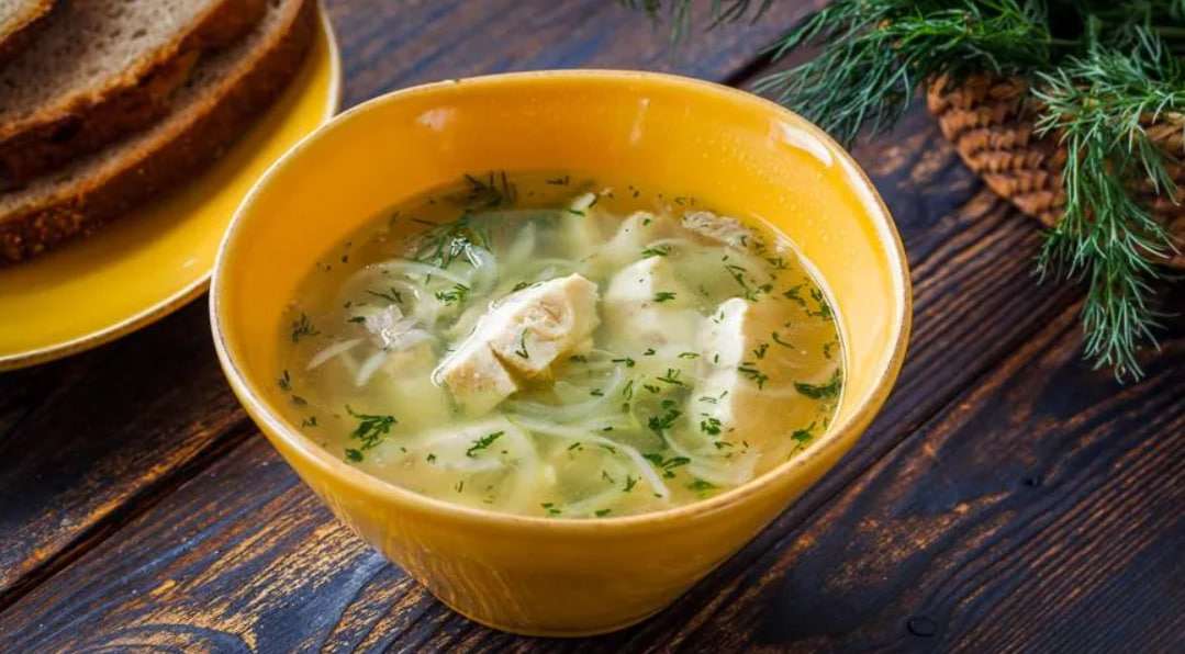 Юшка з білої морської риби з кропом