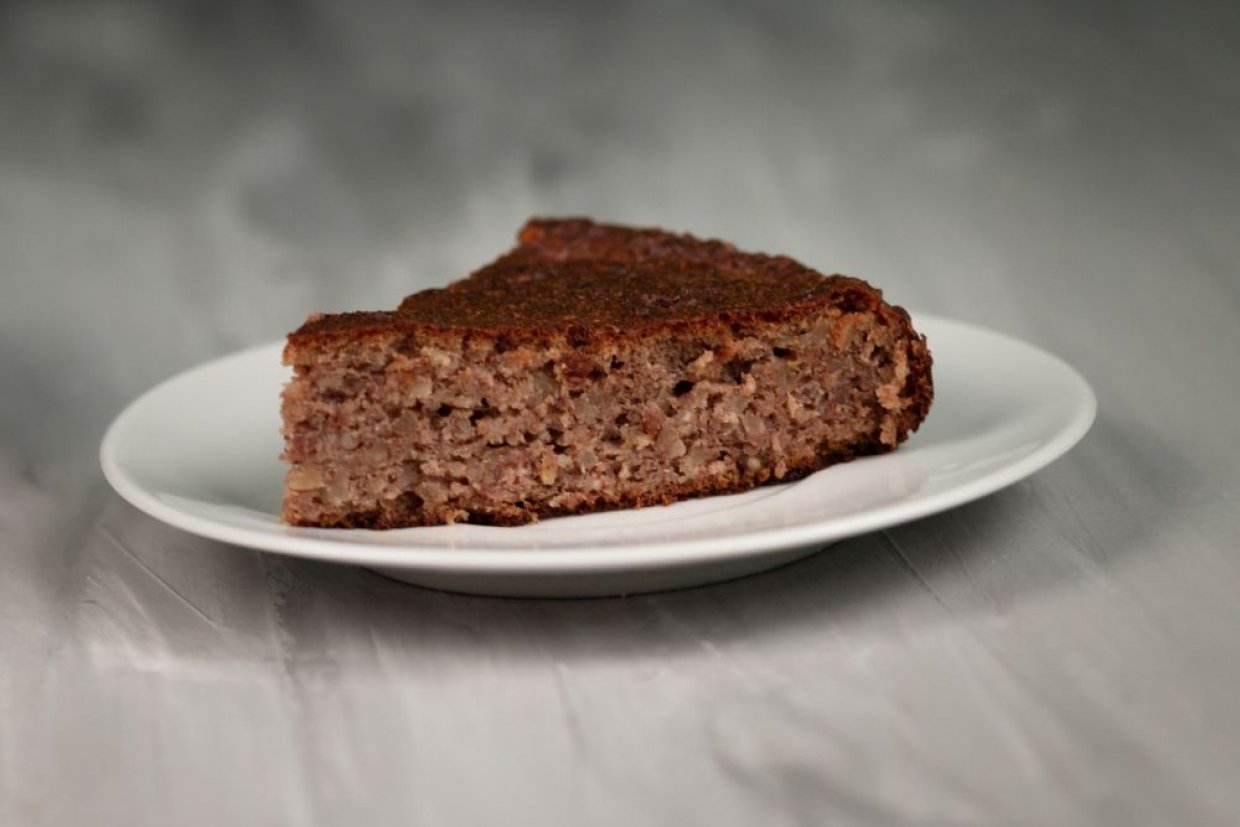 Шарлотка с вареньем