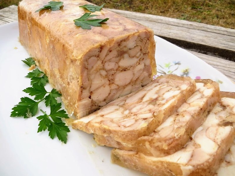 Курица в желатине