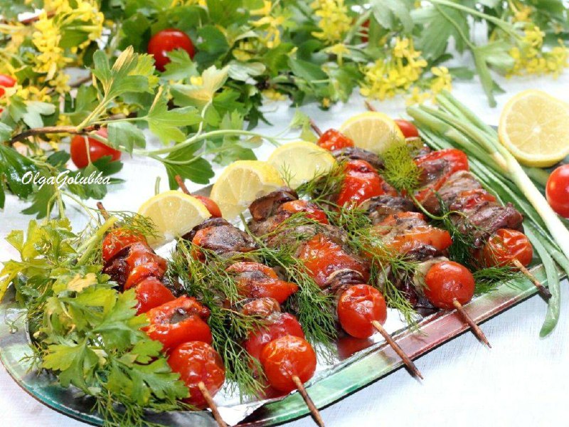 Ароматний шашлик із курячої печінки