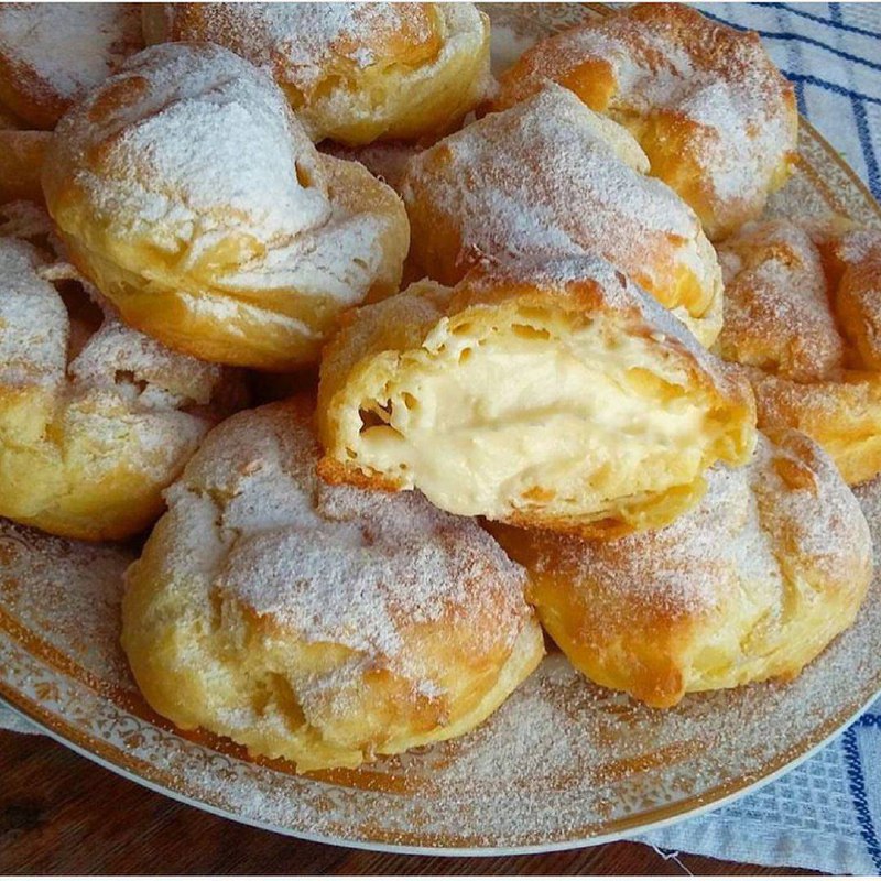 Заварные пирожные